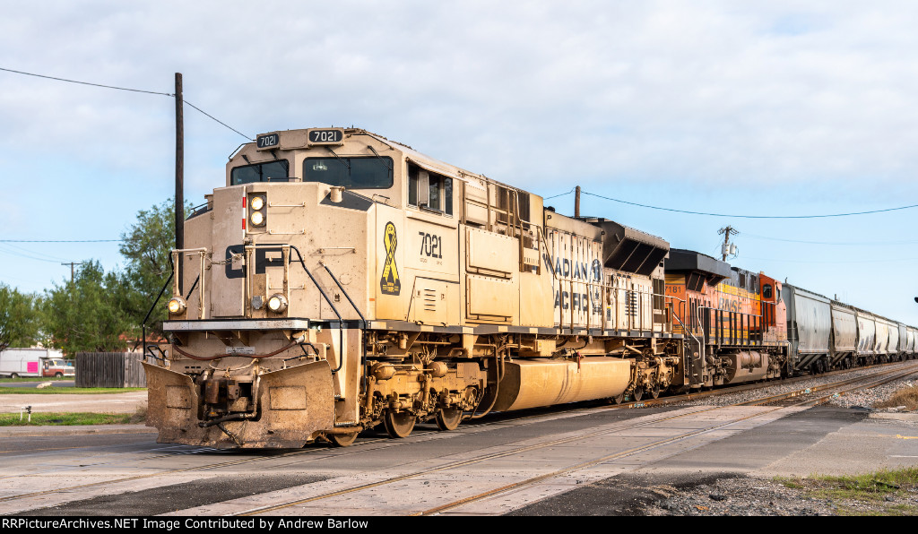 GKCHQ Pulls Into Robstown with CP Leader